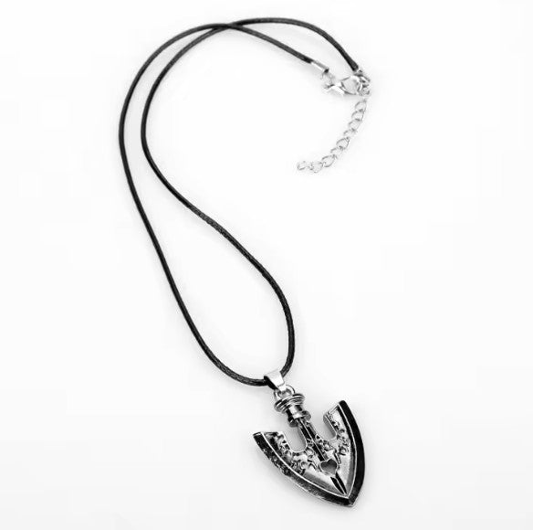 JoJo’s Bizarre Adventures Jotaro Kujo Arrow Silver Necklace - Necklace silver-toned anchor-shaped pendant necklace black