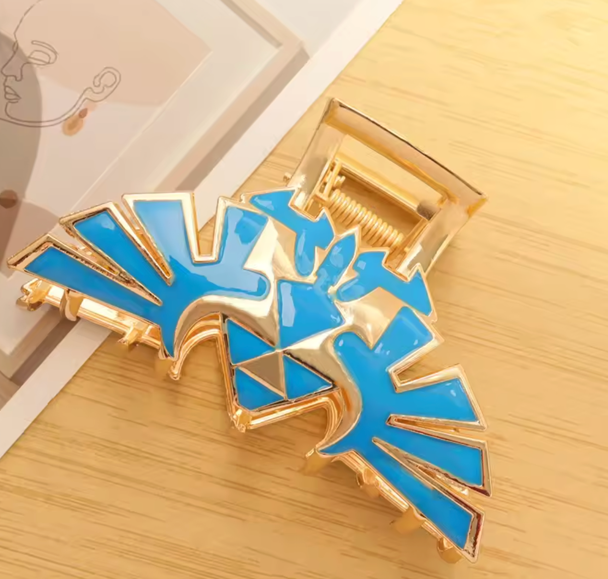 Sacred Triangle Power Hair Clip - Brooche vibrant blue gold enamel claw